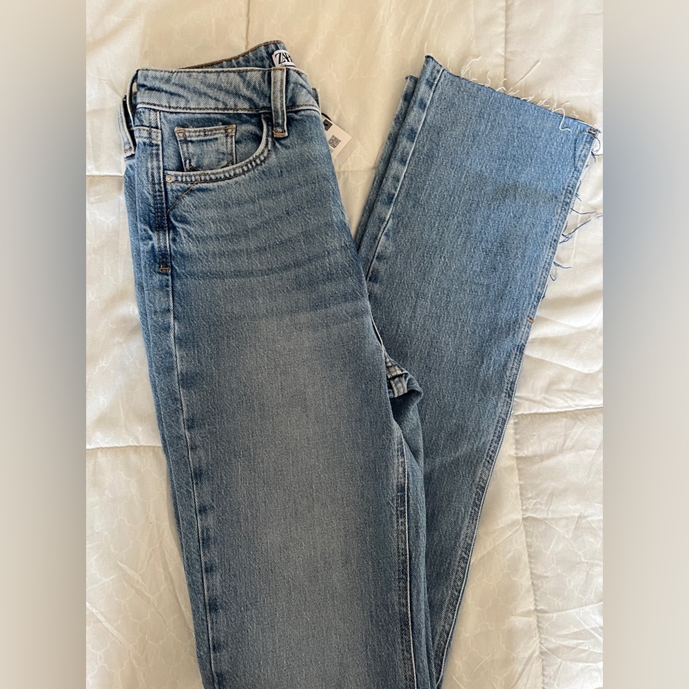 ZARA TRF SLIM SPLIT JEANS